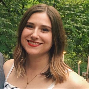 Meet your Posher, Kayla